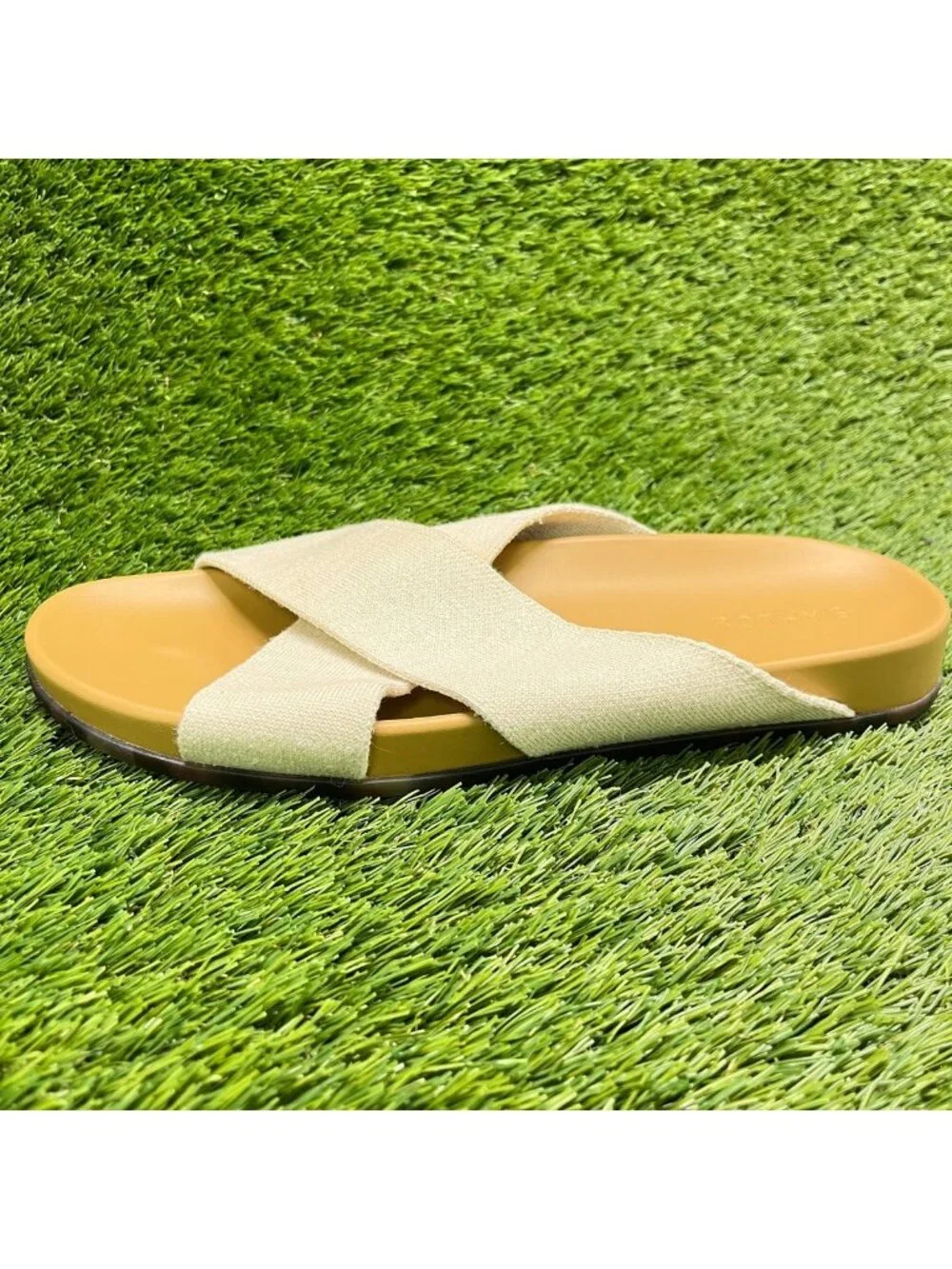 Rothy's The Weekend Womens Size 11.5 Cream Beach Classic Outdoor Slide Sandals